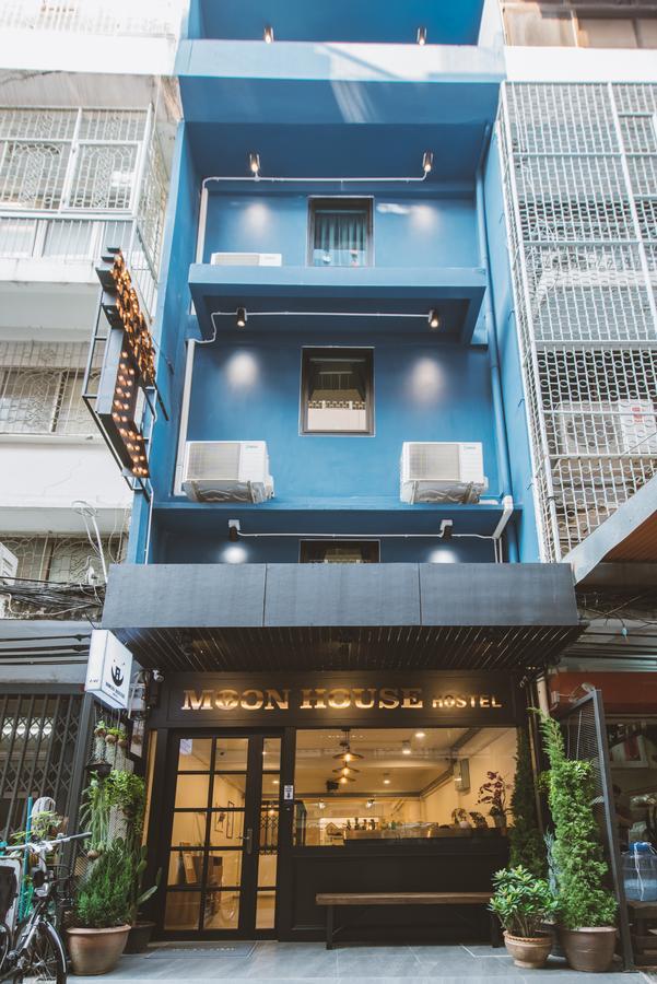 Moon House Hostel Bangkok Esterno foto